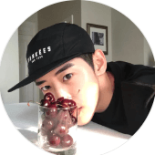 穿达芙妮的男魔头 인플루언서